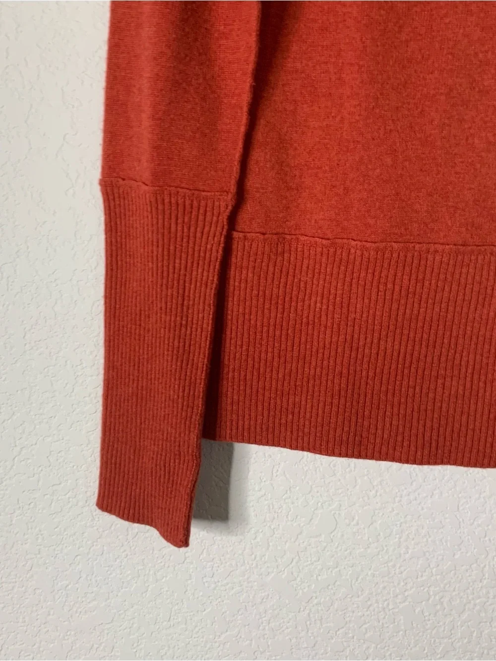 Tory Burch women’s orange wool/ cashmere long sleeve turtleneck sweater S